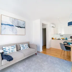 Blue By The River 1 - Elegant Two-bedroom In Santos Lisboa